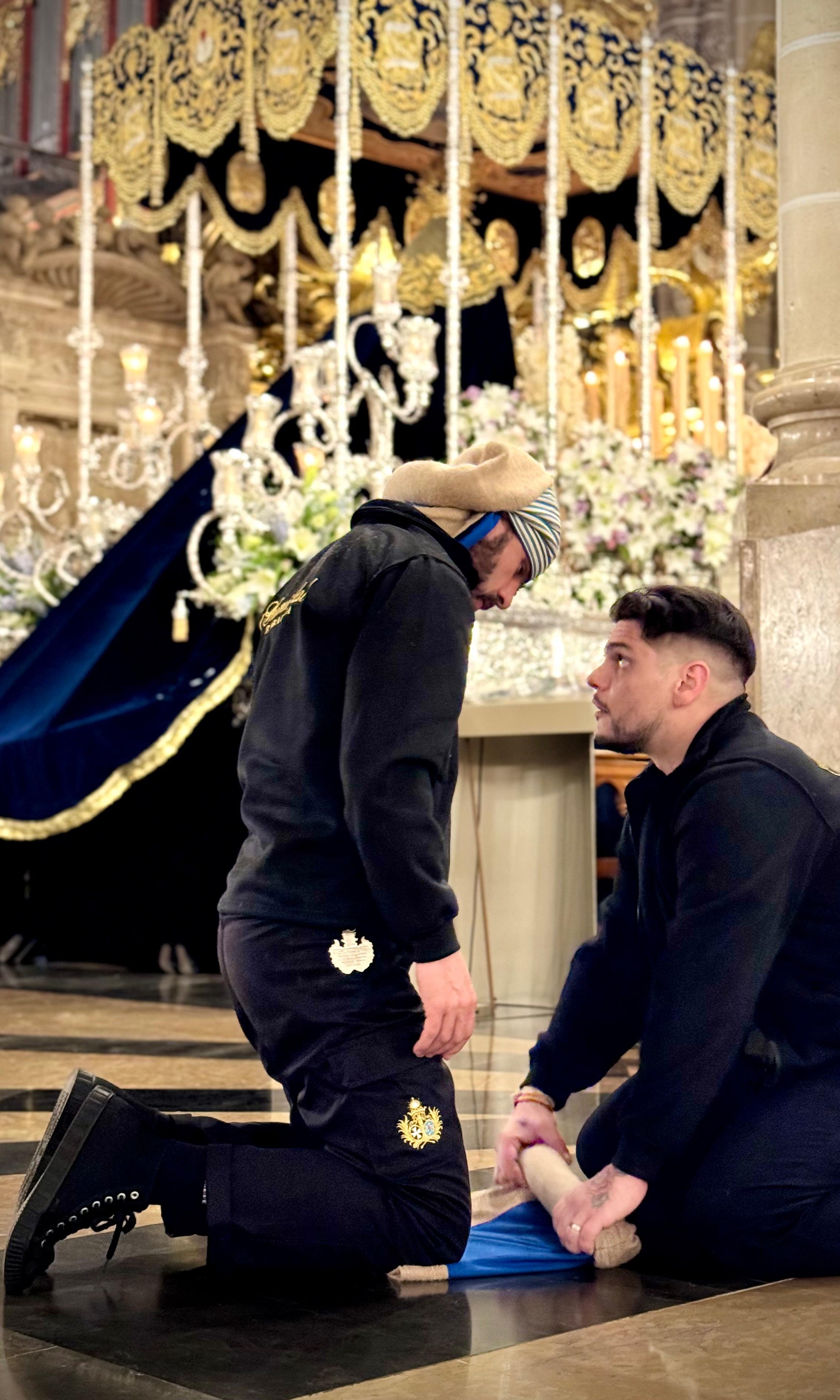 Costaleros de la Hermandad